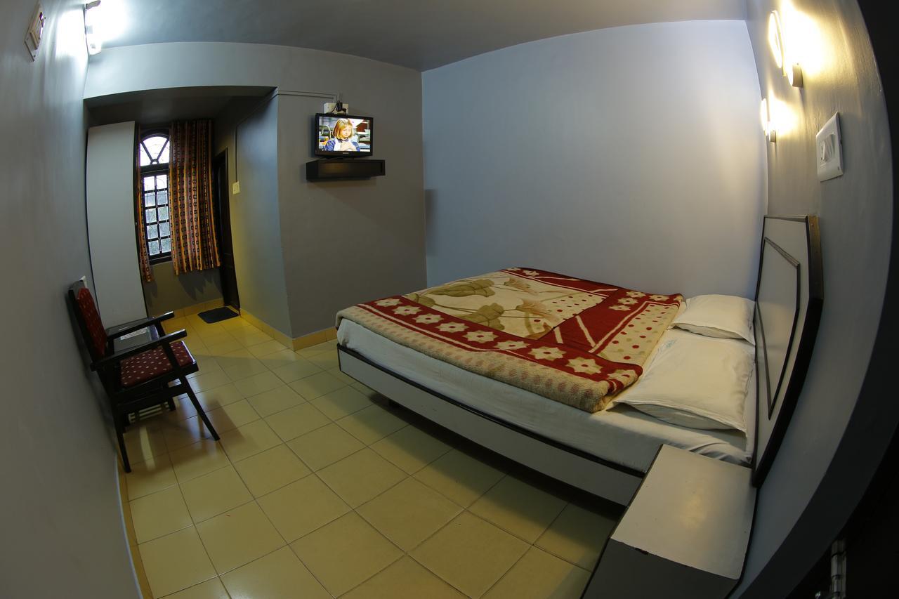 Hotel City Palace Udagamandalam Exterior foto